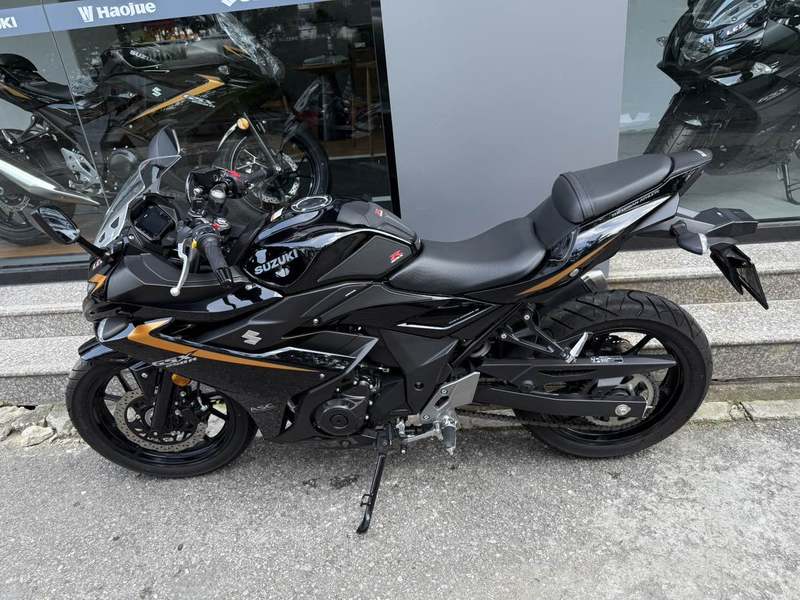 二手豪爵铃木GSX250R