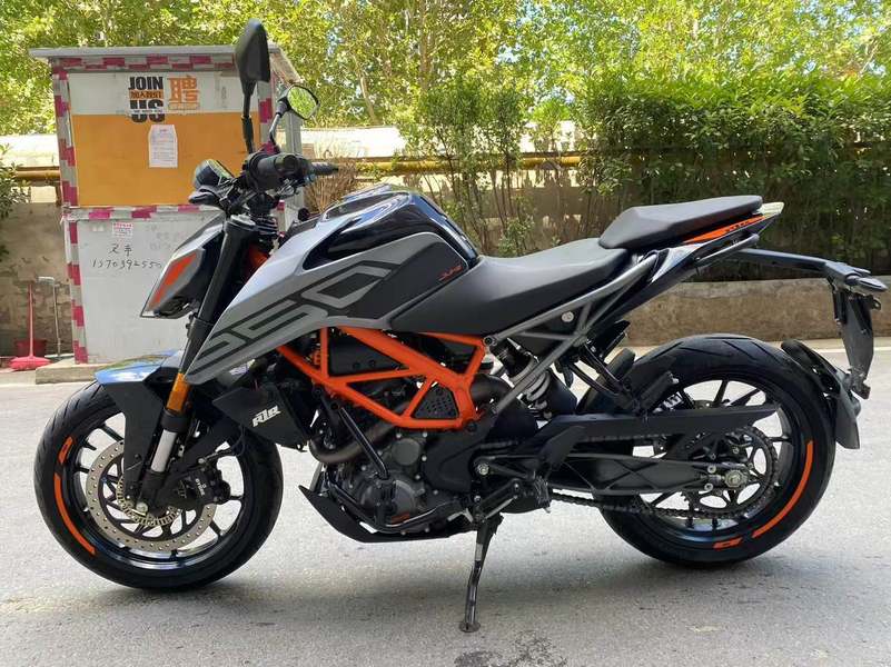二手KTMR2R250 Duke