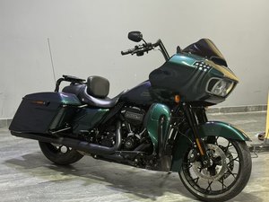 二手哈雷戴维森公路滑翔 Road Glide