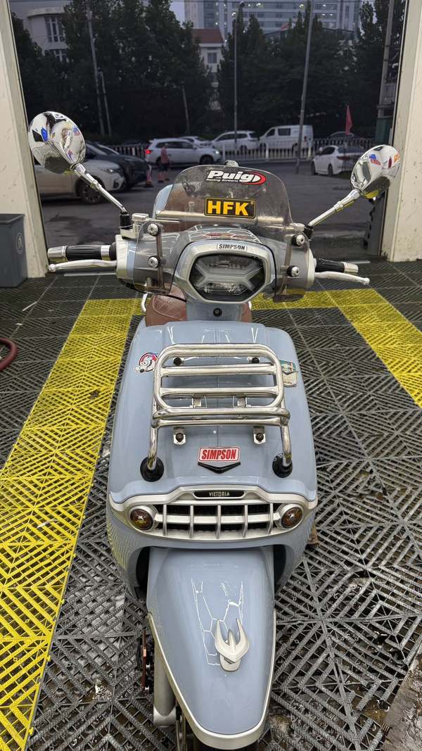 二手维多利亚Sixties 300i