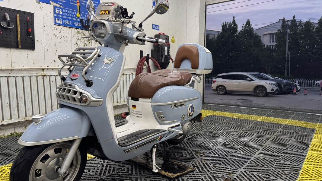 二手维多利亚Sixties 300i