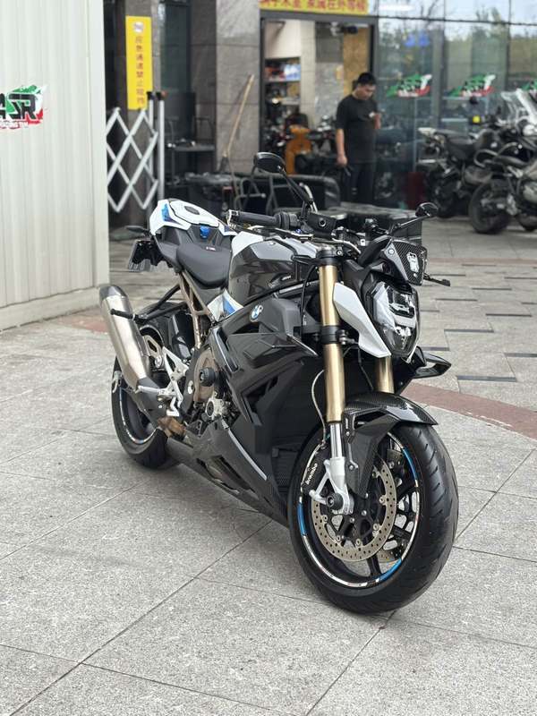 二手宝马S 1000 R