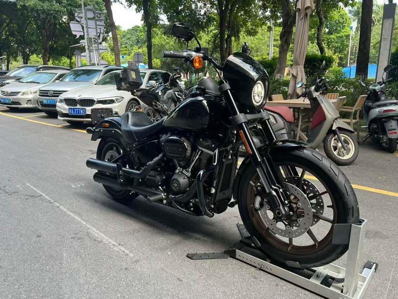 二手哈雷戴维森路威 Low Rider S