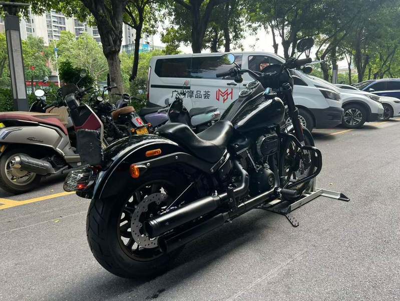 二手哈雷戴维森路威 Low Rider S