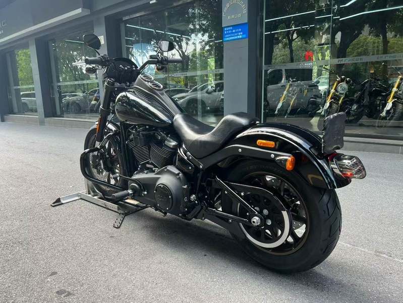 二手哈雷戴维森路威 Low Rider S