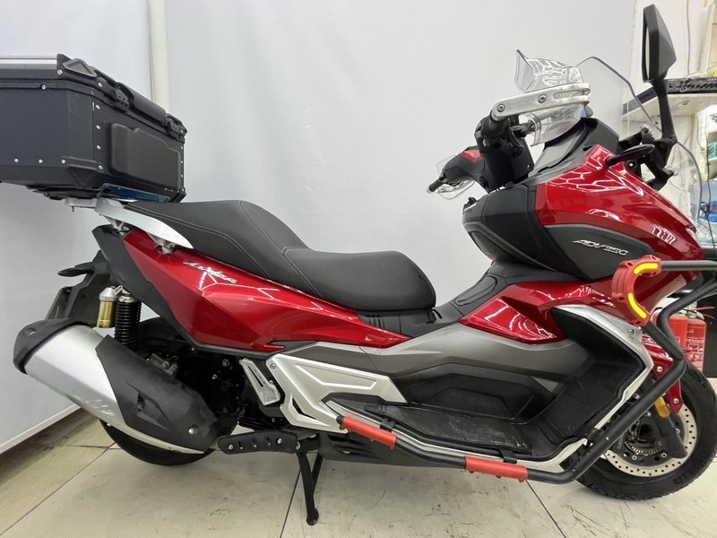 二手大阳V锐 ADV350