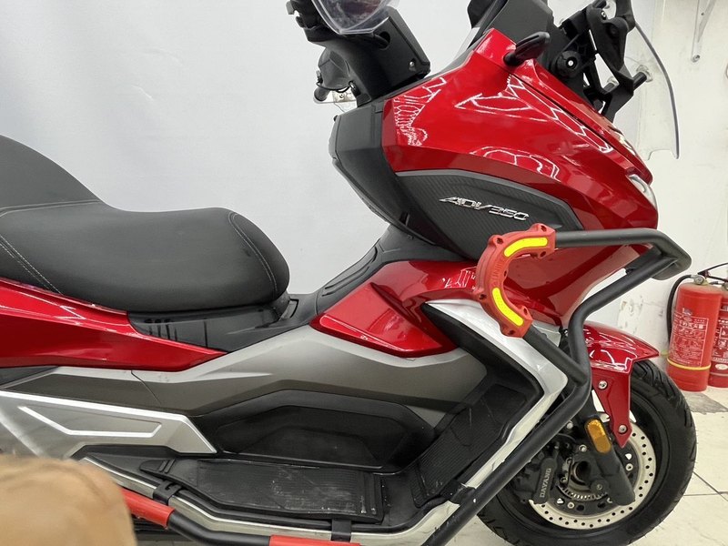 二手大阳V锐 ADV350
