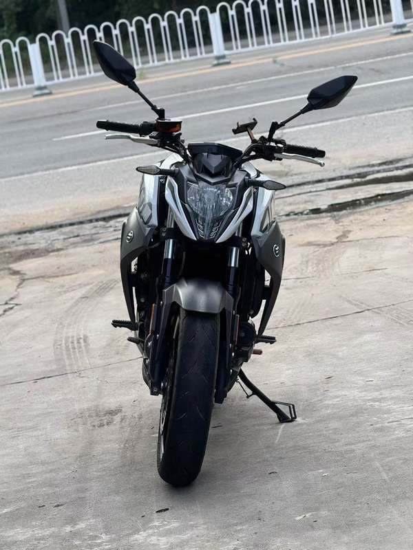 二手春风400NK