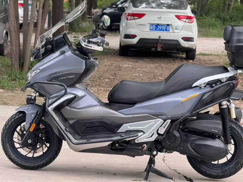 二手大阳V锐 ADV350