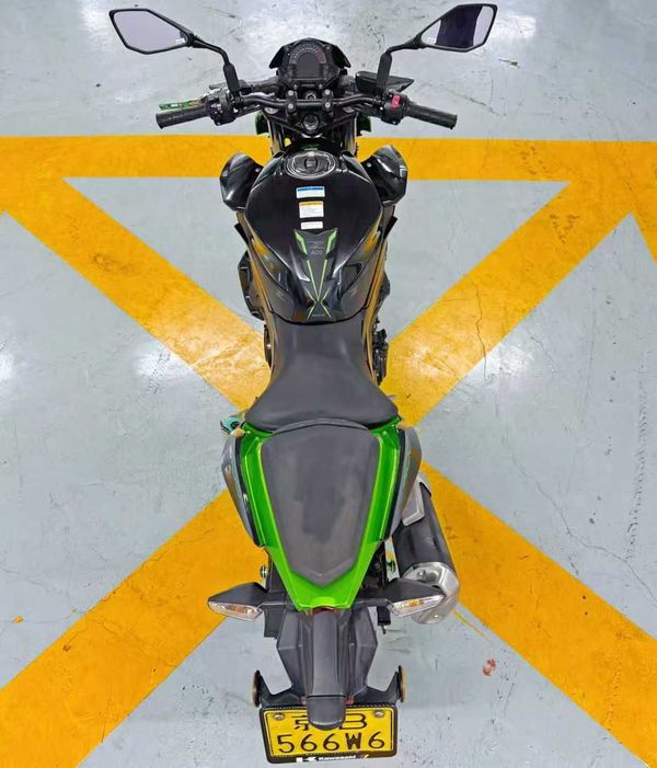 二手川崎Z400