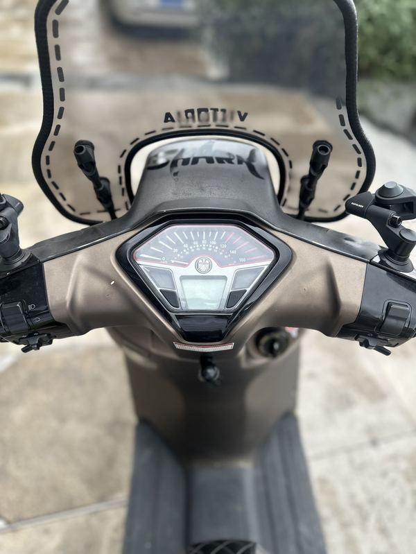 二手维多利亚Sixties 300i