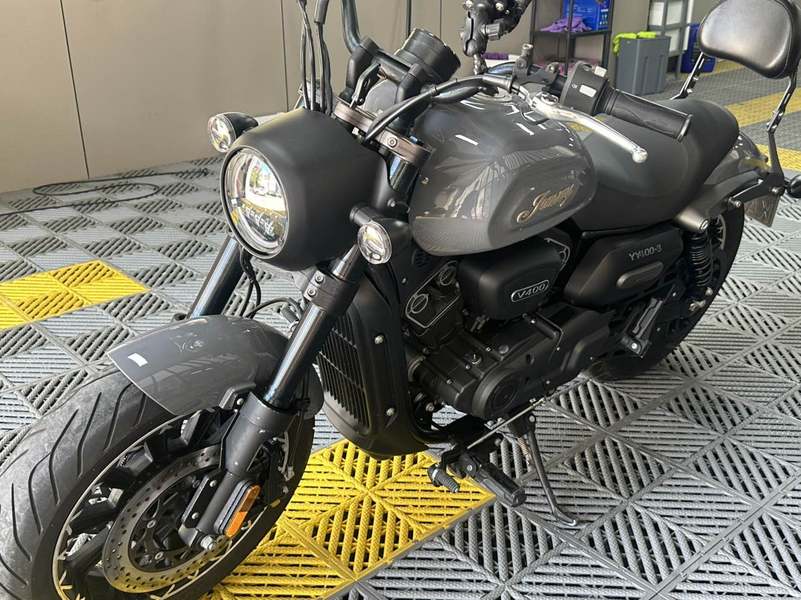 二手庄威V400