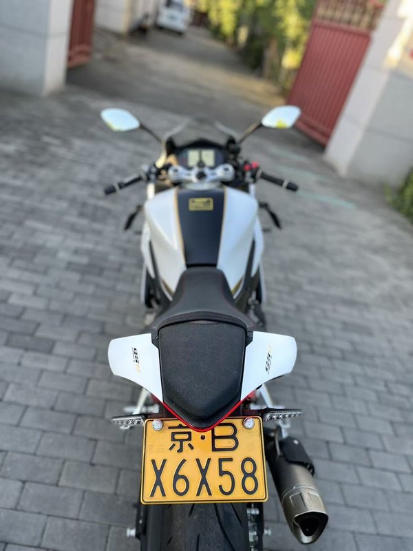 二手QJMOTOR赛800