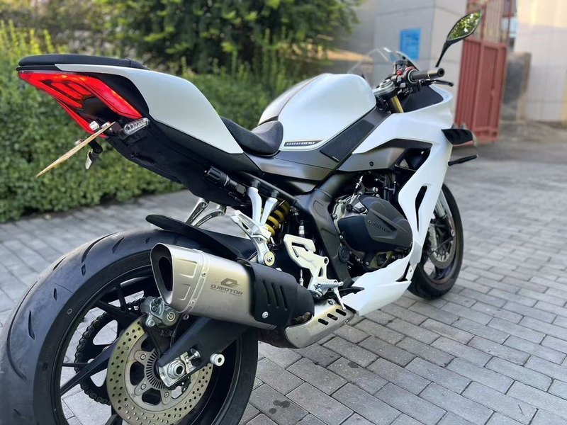 二手QJMOTOR赛800