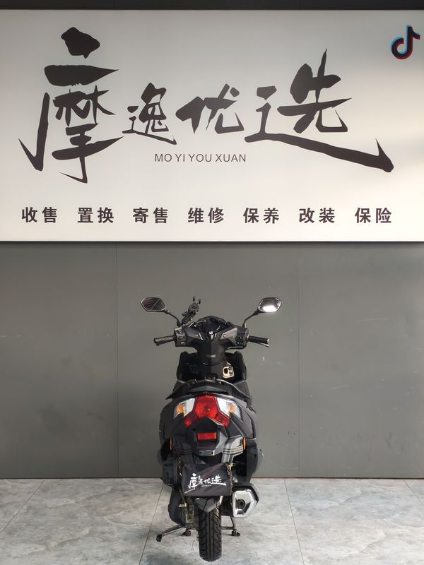 二手新大洲本田裂行 RX125Fi
