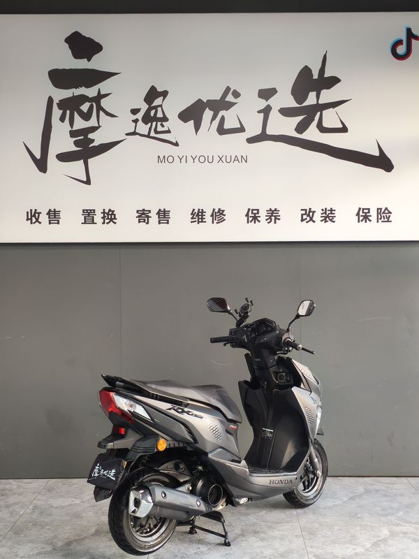 二手新大洲本田裂行 RX125Fi
