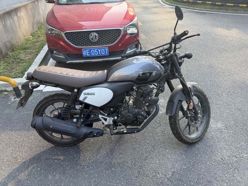 二手建设雅马哈GT150 Fazer