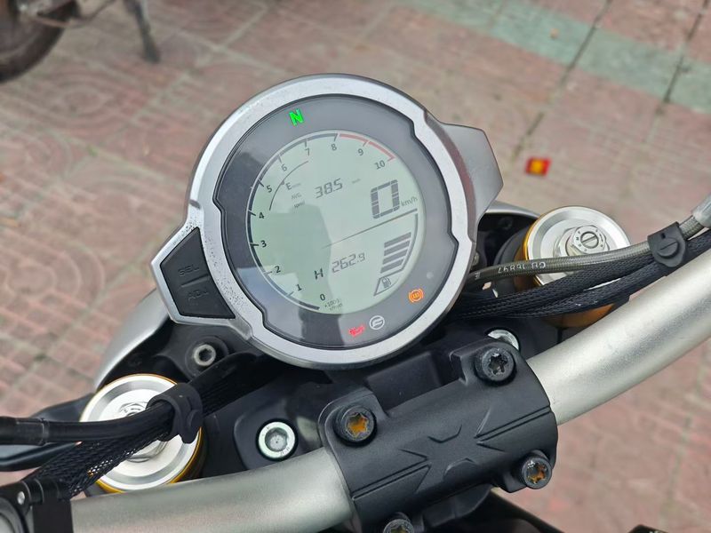 二手春风700CL-X