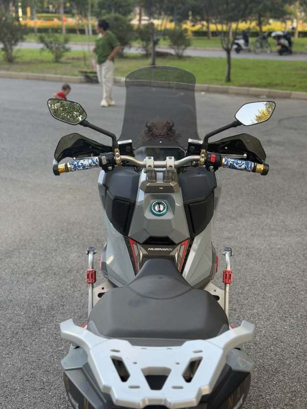 二手三阳哈士奇 Husky ADV300