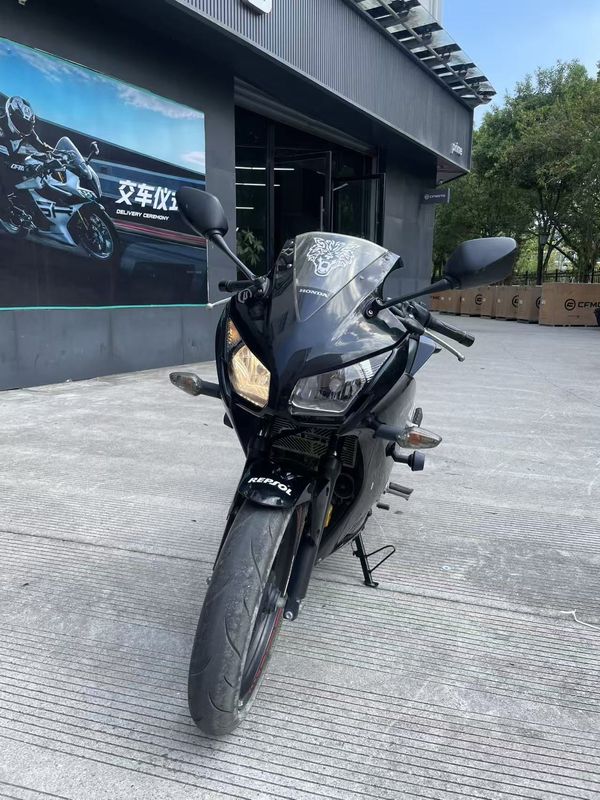 二手本田CBR300R