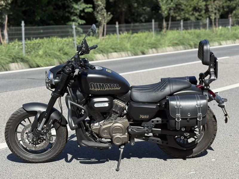 二手QJMOTOR闪300