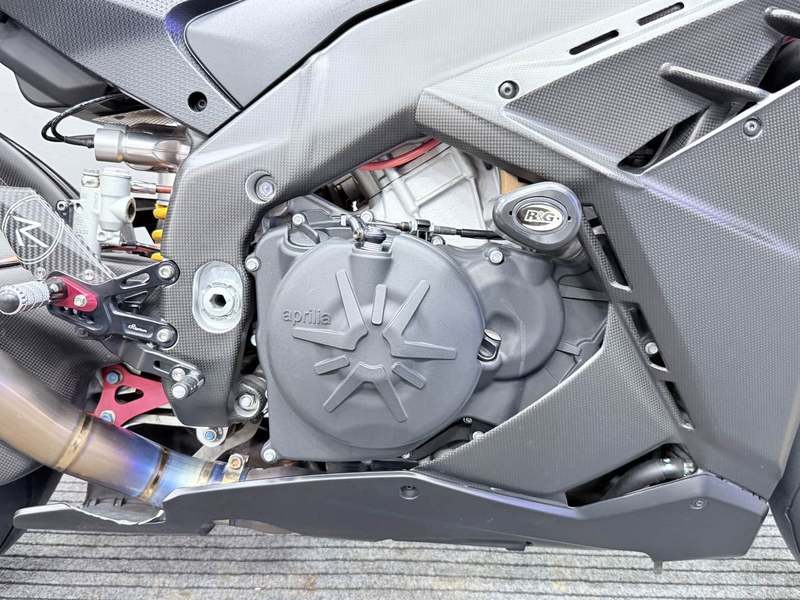 二手阿普利亚RSV4