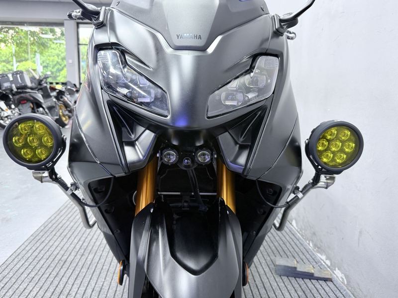 二手雅马哈TMAX