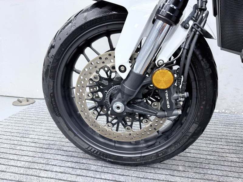 二手本田CB1000R