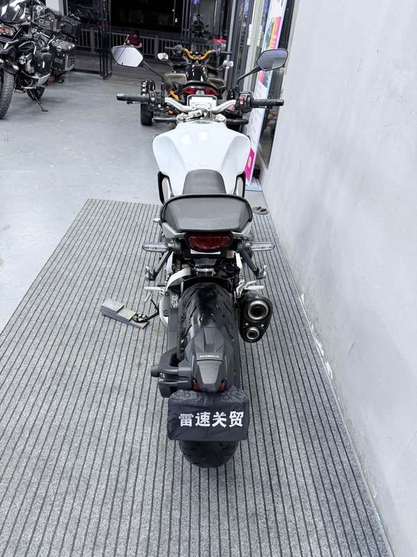 二手本田CB1000R