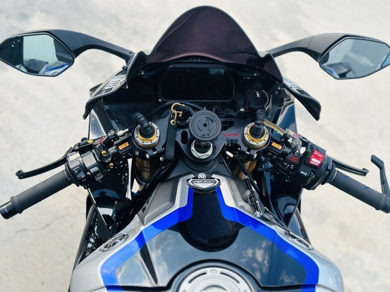 二手雅马哈YZF-R1