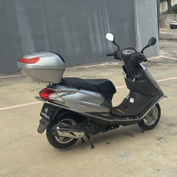 二手济南铃木瑞梦 UM125