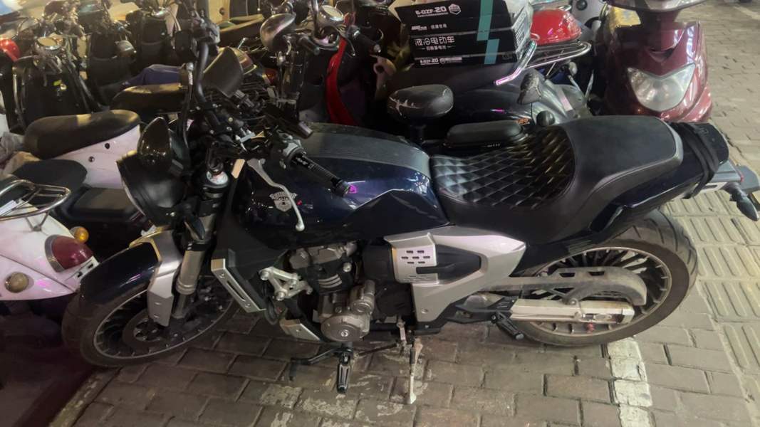 二手香帅翔龙 JSX500i