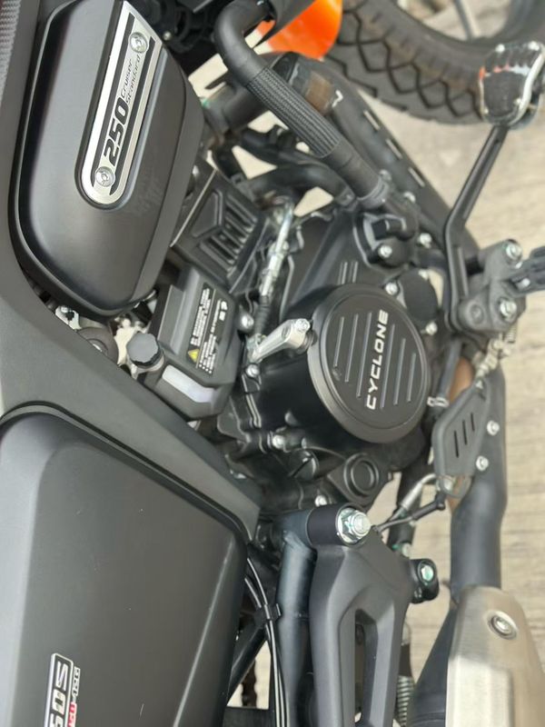 二手赛科龙RA250