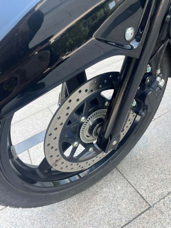 二手豪爵铃木骊驰 GW250