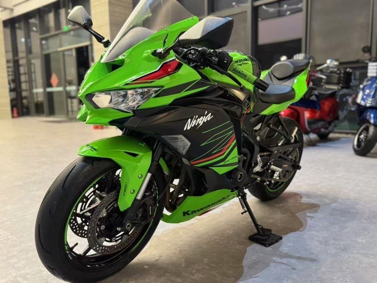 二手川崎ZX-4R