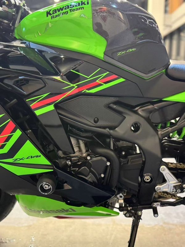 二手川崎ZX-4R