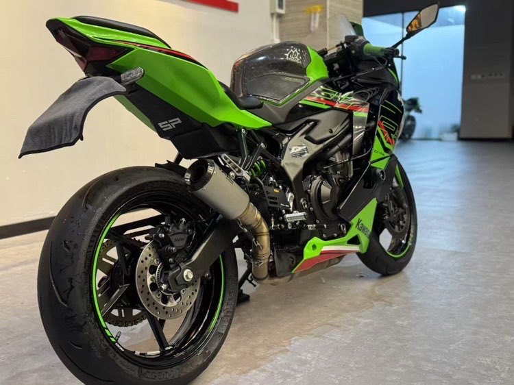 二手川崎ZX-4R