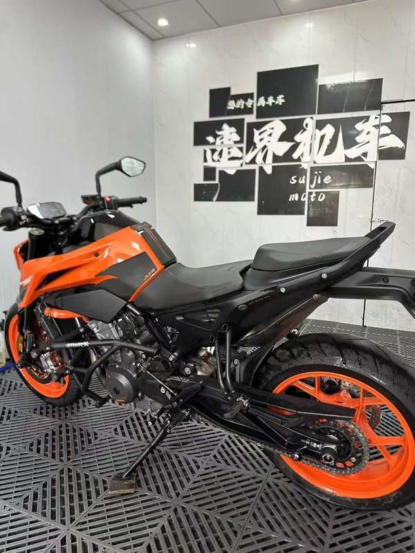 二手KTMR2R790 Duke