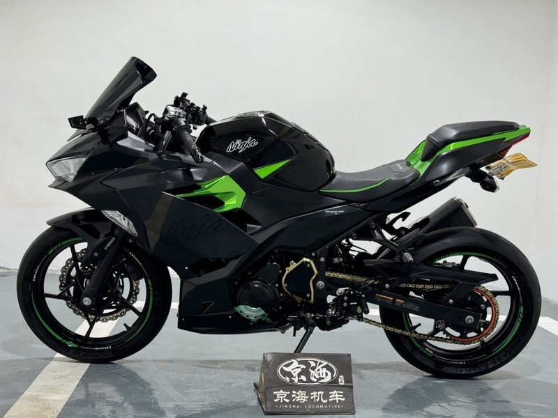 二手川崎Ninja 400