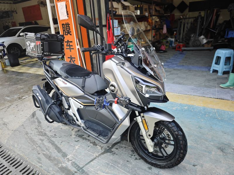 二手QJMOTOR鸿250ADV