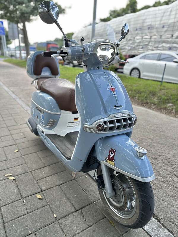 二手维多利亚Sixties 300i
