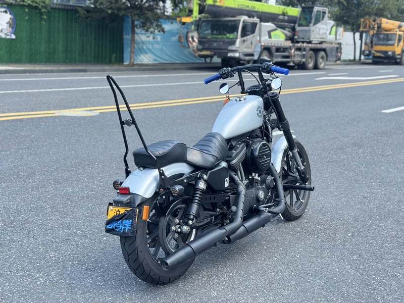 二手哈雷戴维森Iron883 硬汉