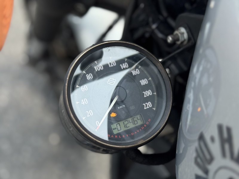 二手哈雷戴维森Iron883 硬汉