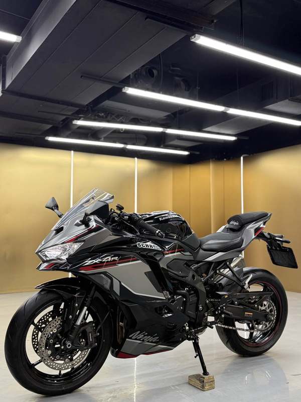 二手川崎ZX-4R