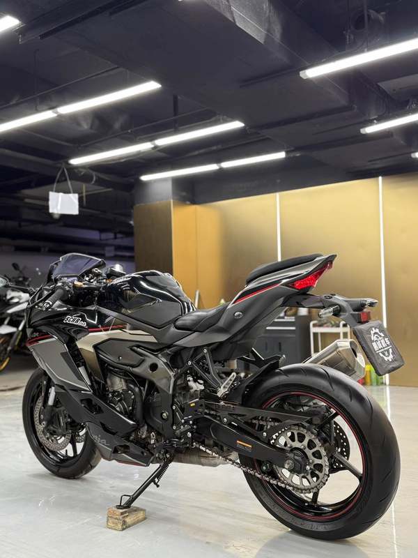 二手川崎ZX-4R