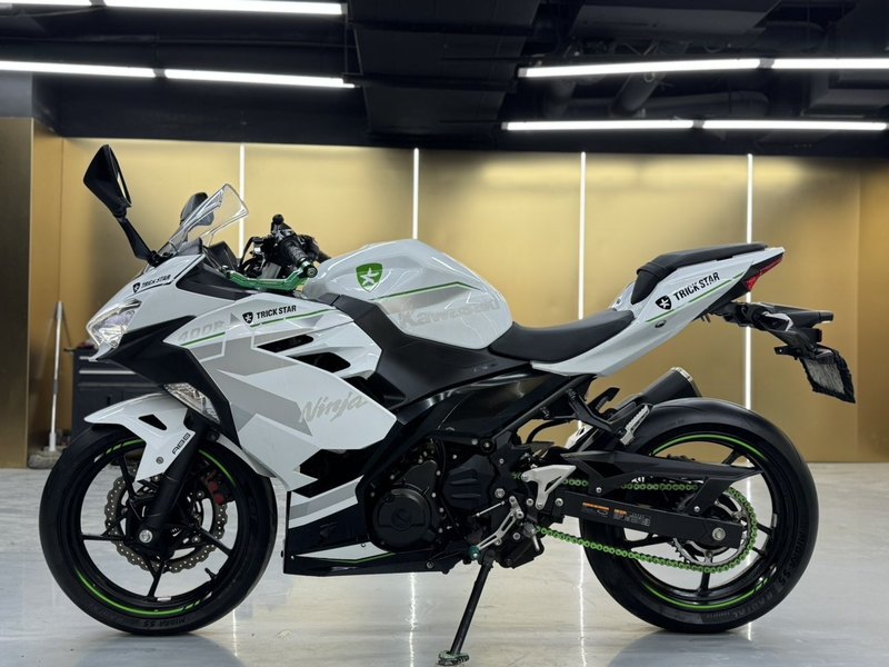 二手川崎Ninja 400