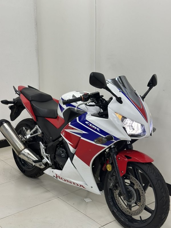 二手本田CBR300R