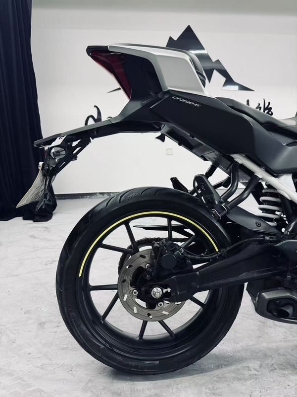 二手春风250SR