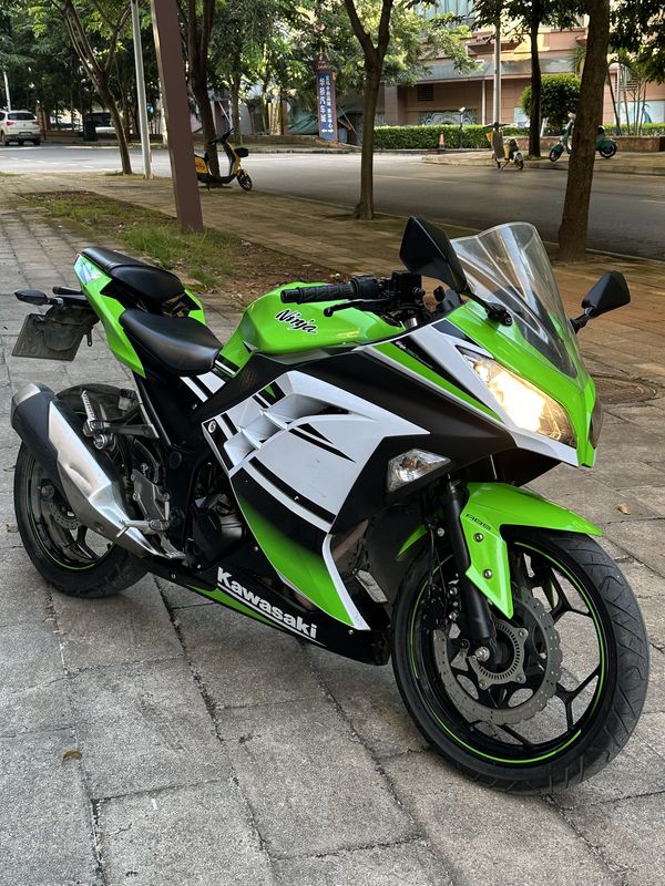 二手川崎Ninja 125