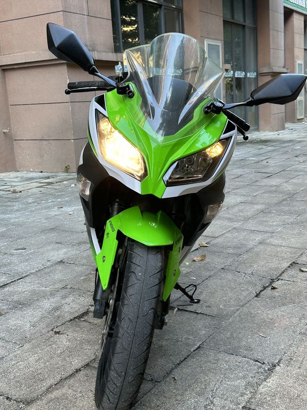 二手川崎Ninja 125